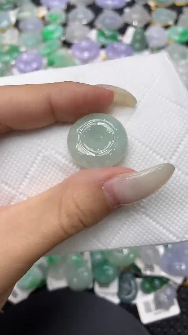 颈饰未镶嵌翡翠11111111111