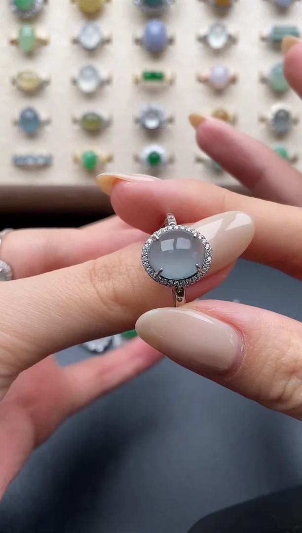 银S925镶嵌戒指翡翠一物一证一礼盒