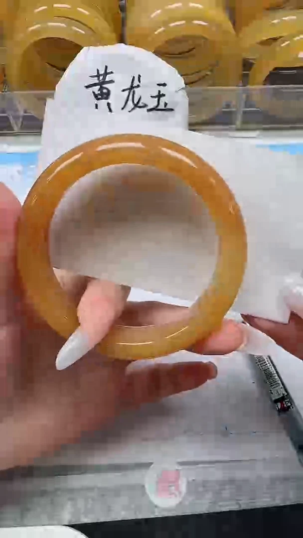 未镶嵌手镯石英质玉144