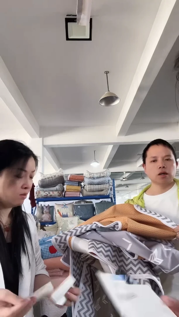 棉棉A26  发2