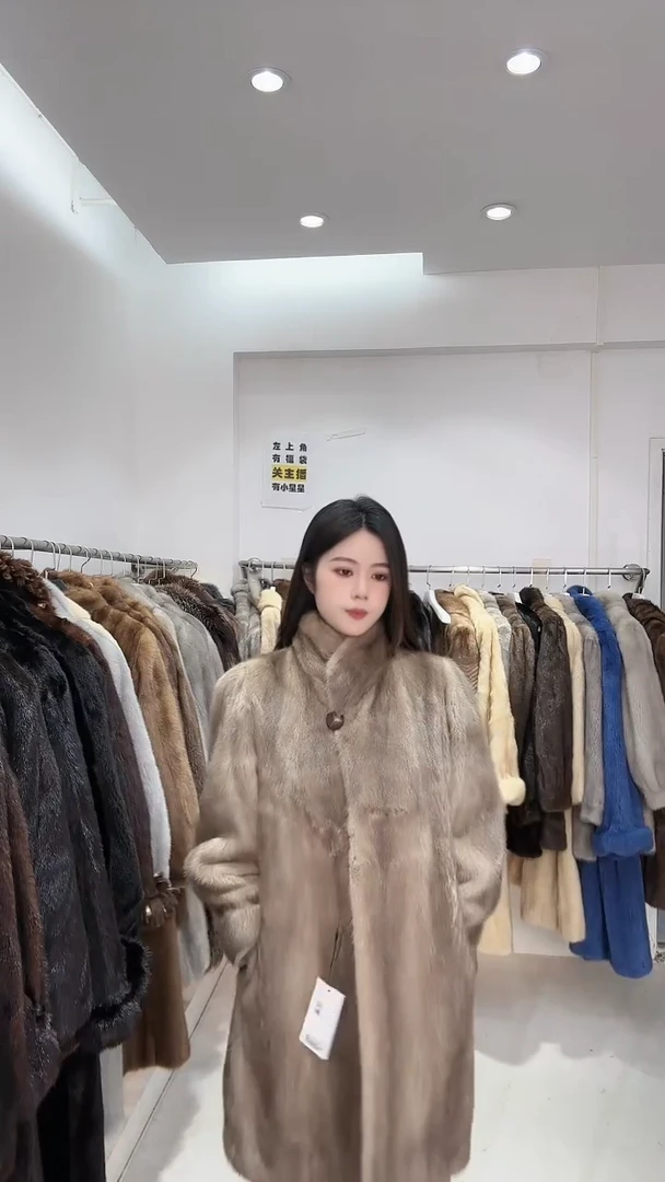 小橙子皮草进口中古貂