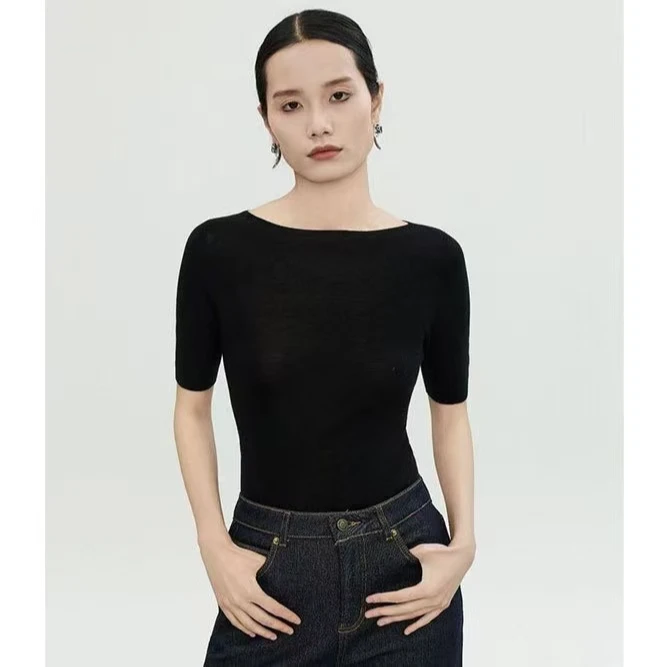 SIWAN1/德国扬子纱18针岛精无缝一体成型上衣细腻修身羊毛针织衫