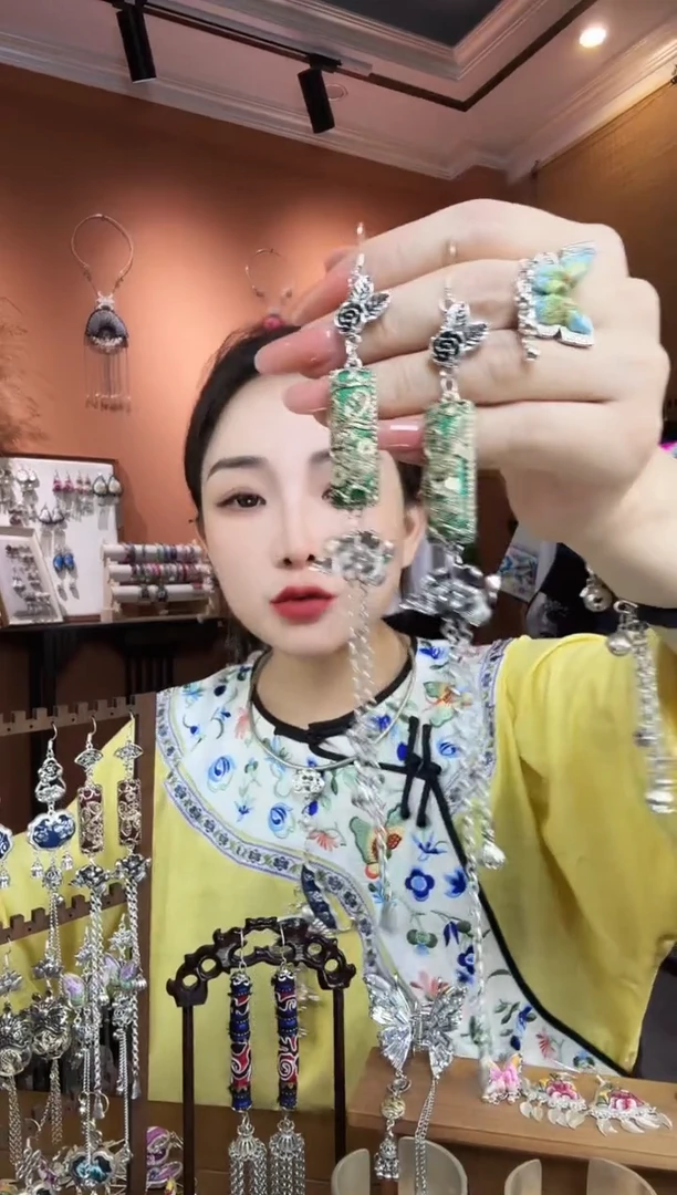 刺绣纯手工民族风耳环