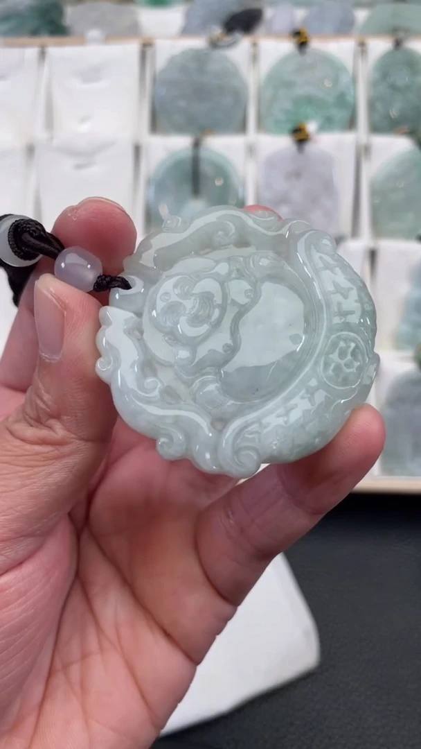 颈饰未镶嵌翡翠天然缅甸翡翠A货413