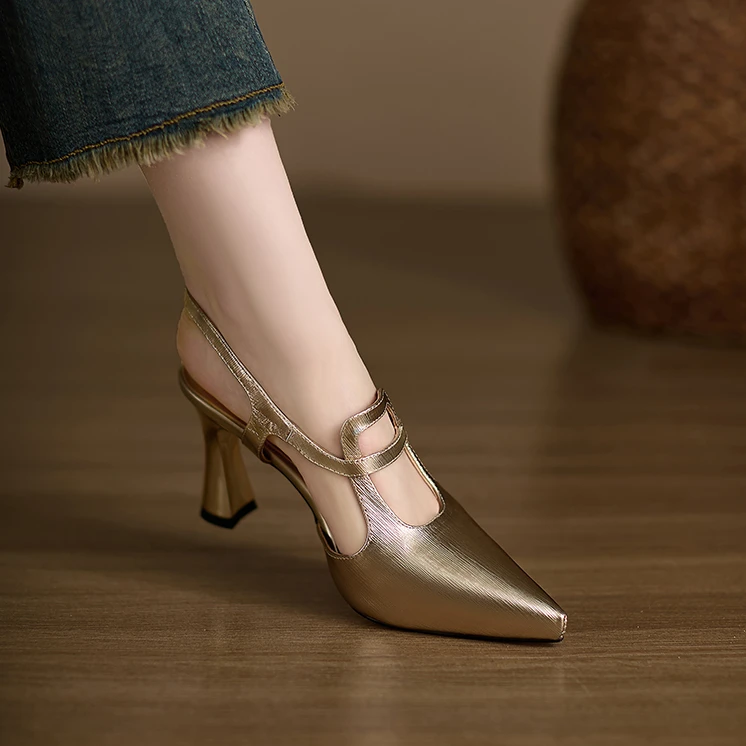 萱妮丝漫8CM尖头后空凉鞋春新款小个子金色不累脚真皮防水台女鞋