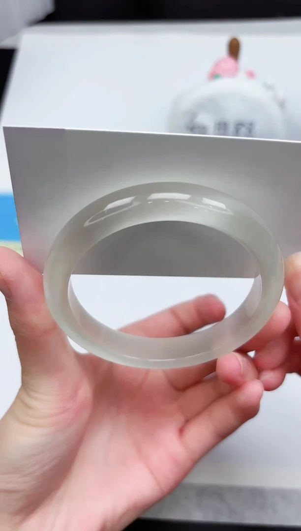 石英质玉手镯未镶嵌9-58.2