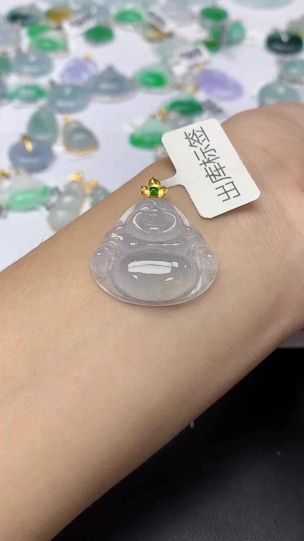 翡翠18K金镶嵌颈饰天然缅甸a货翡翠