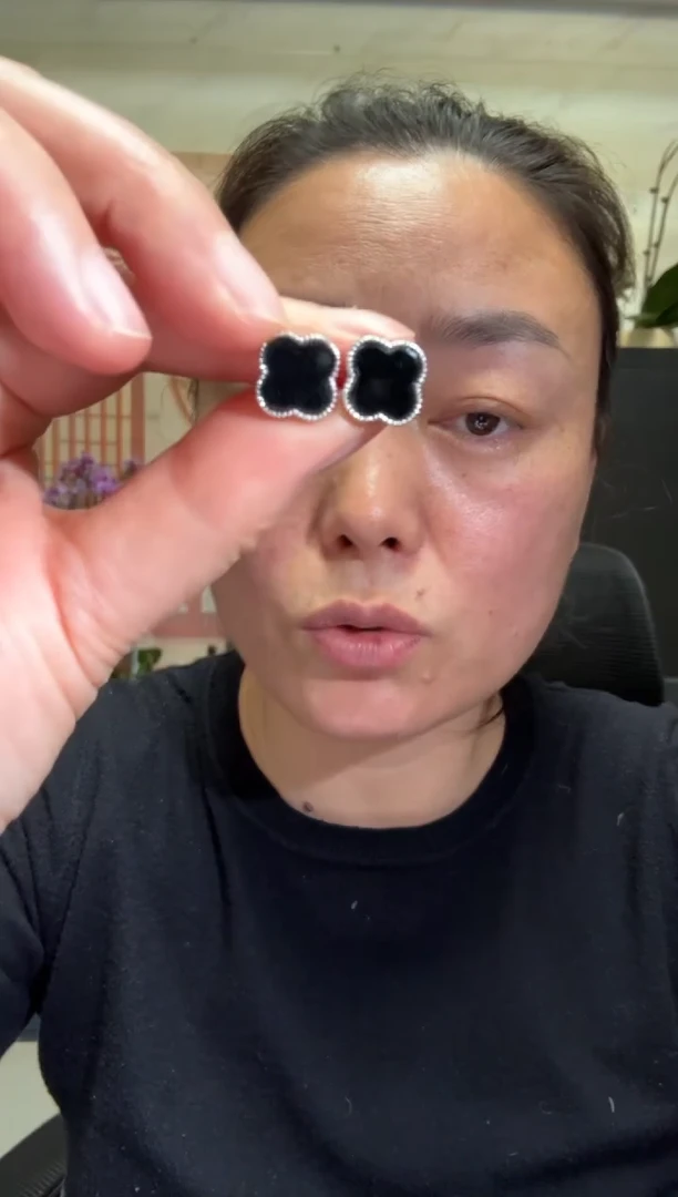 颈饰银S925镶嵌翡翠00005472