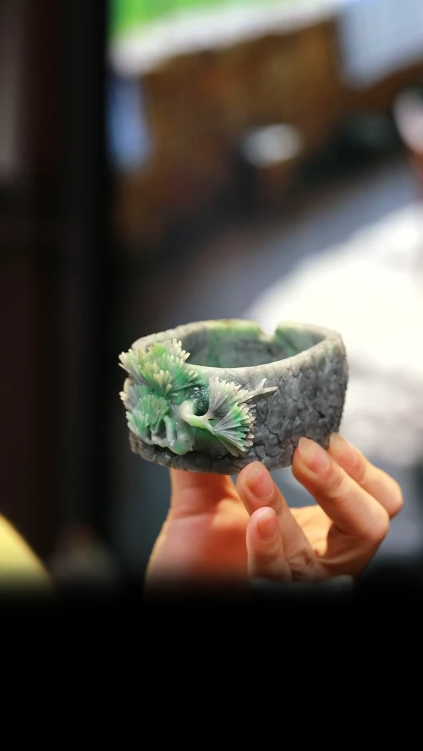 未镶嵌定制翡翠笔洗烟灰缸