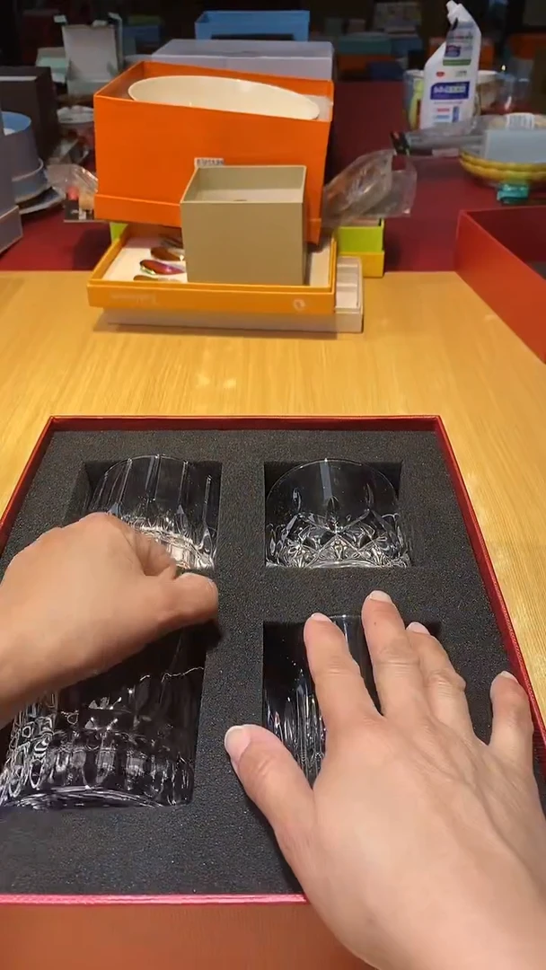 瓷片生活的本意是开心@@1