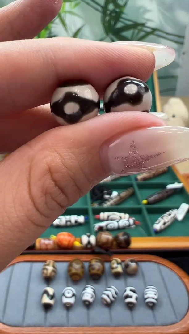 合金颈饰玛瑙/玉髓（覆膜）4.(微瑕随机发货)