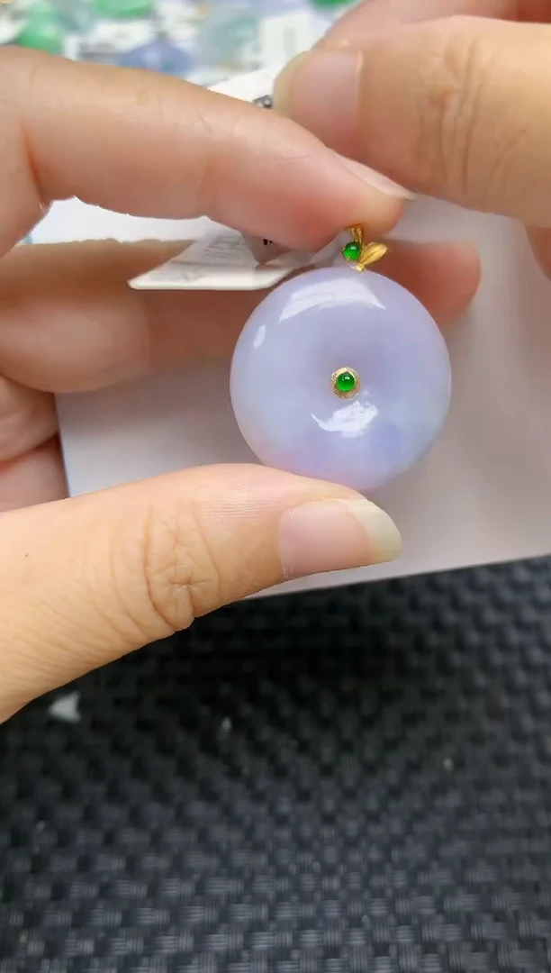 翡翠18K金镶嵌颈饰天然A货翡翠