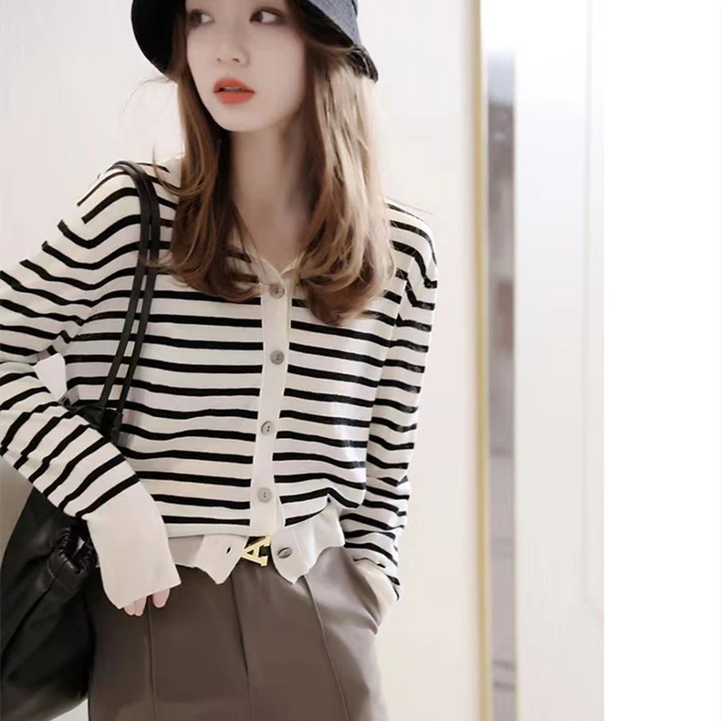 春秋羊毛条纹开衫女长袖显瘦针织衫休闲宽松外套打底上衣时尚毛衣