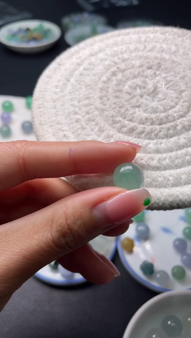 【闪购商品】定制翡翠未镶嵌啊A140