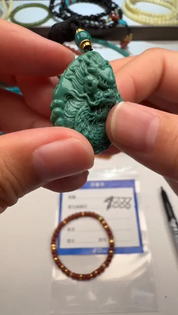 18K金镶嵌绿松石配饰配饰落***～配饰配饰
