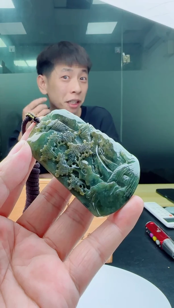 【闪购商品】翡翠颈饰未镶嵌11111111111