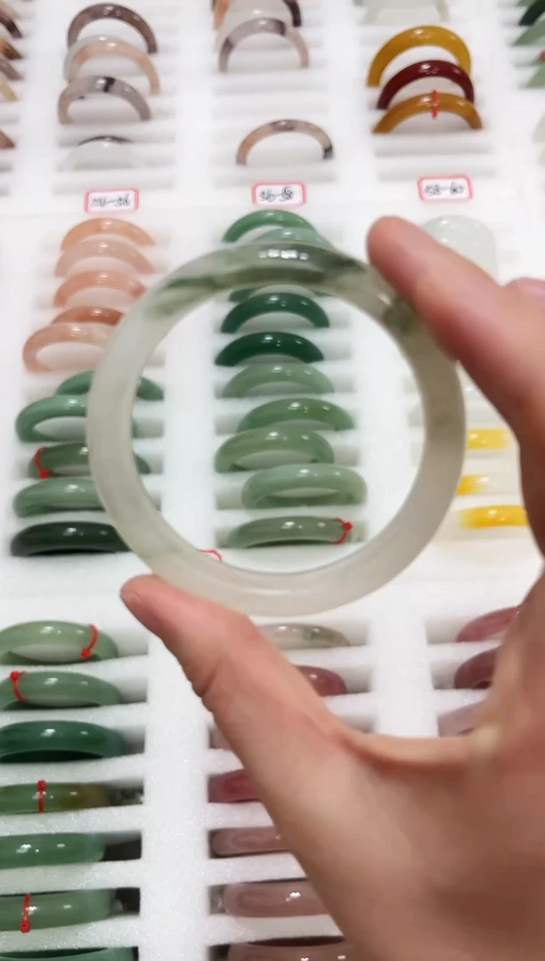 未镶嵌手镯石英质玉16-58