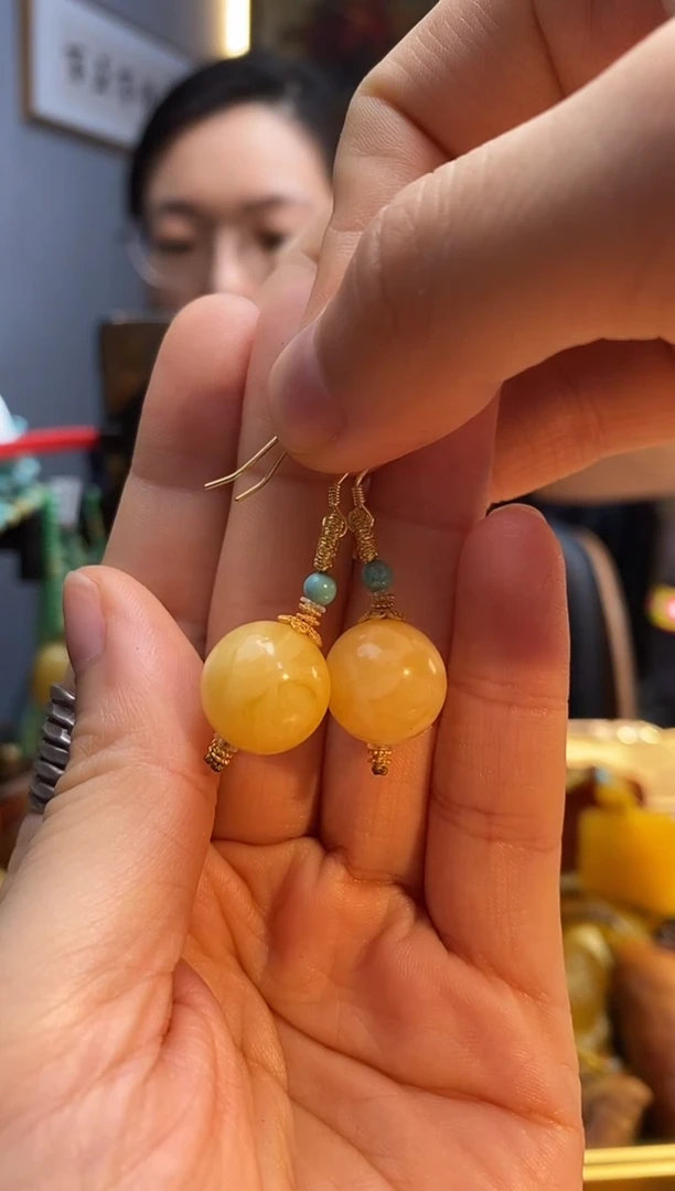 未镶嵌琥珀耳饰耳饰 微微瑕