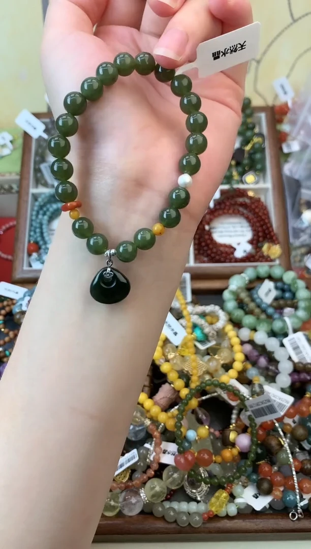 未镶嵌和田玉手饰466