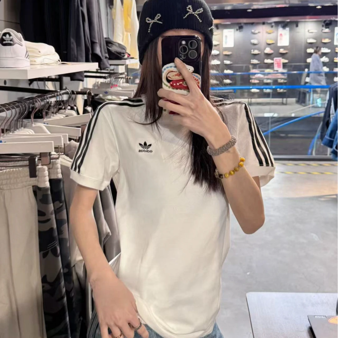 adidas三叶草3-STRIPES TEE 女士欧若风 运动休闲短袖T恤IR8051