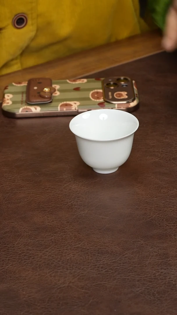 景德镇白胎铃铛杯