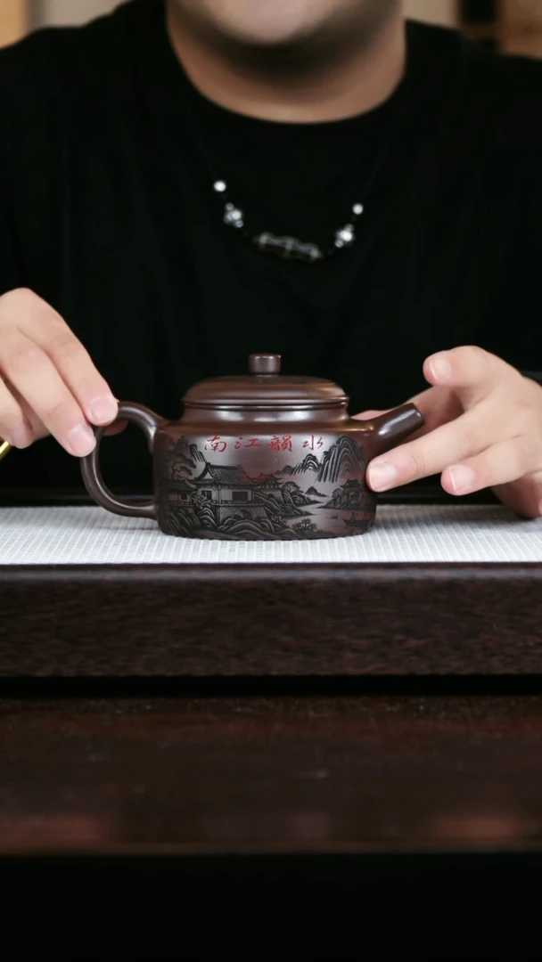 茶壶紫砂石红筋纹德钟