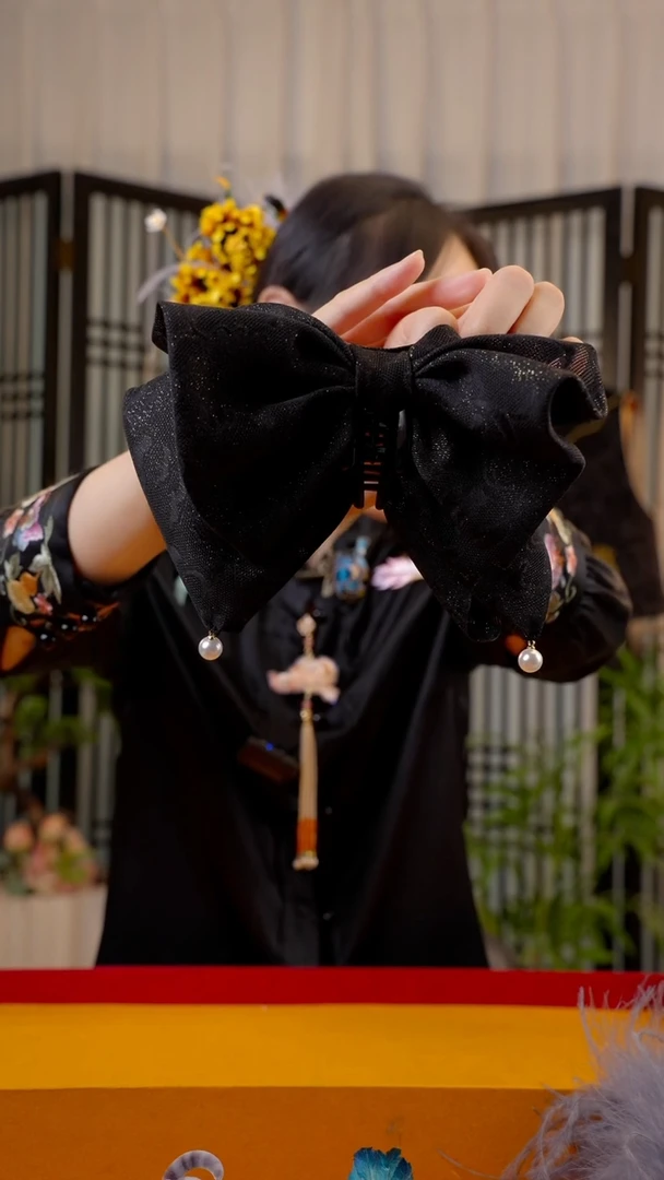 织绣晴**ᶻ非遗苏绣绒花手工饰品