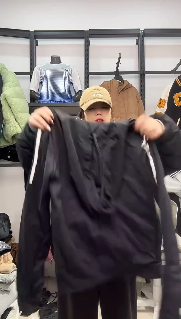 2188闪购编码  阿迪运动卫衣裤以直播间过款为准 尺码. L