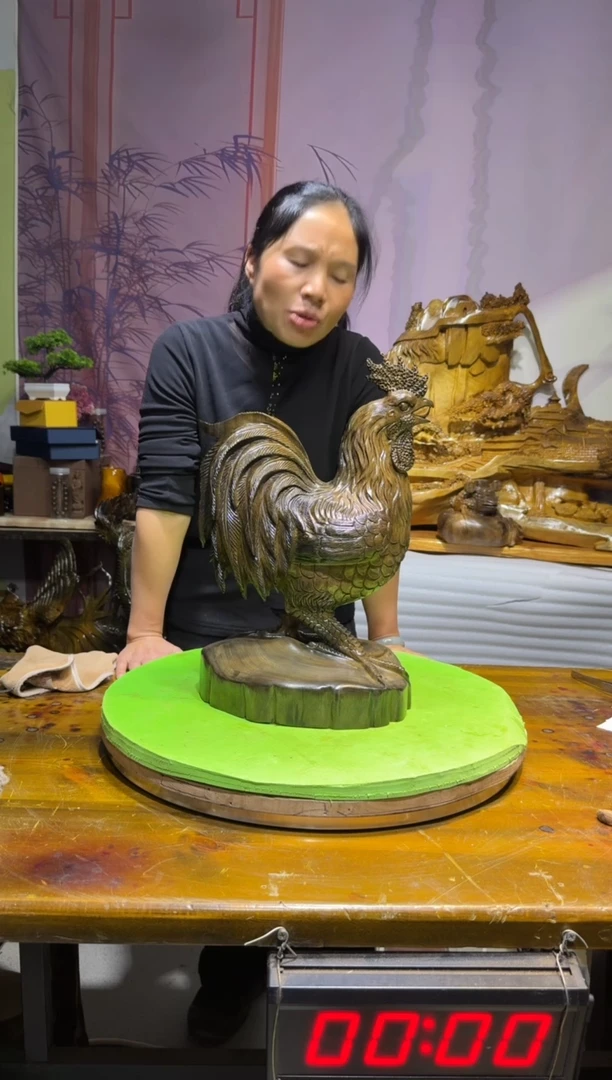 金丝楠用****狼金丝楠木雕刻摆件