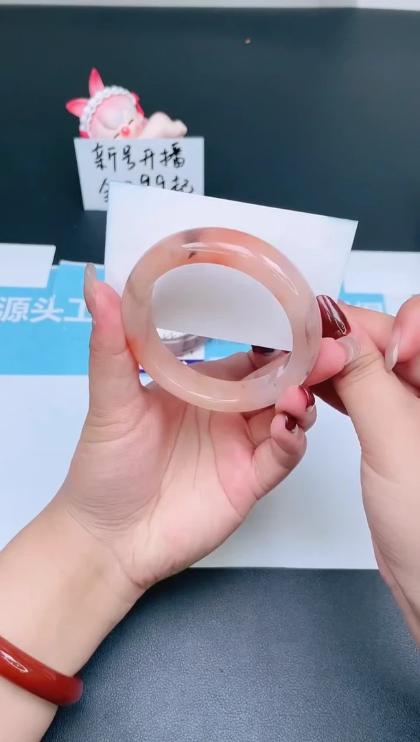 【闪购商品】石英质玉手镯未镶嵌386-56.8