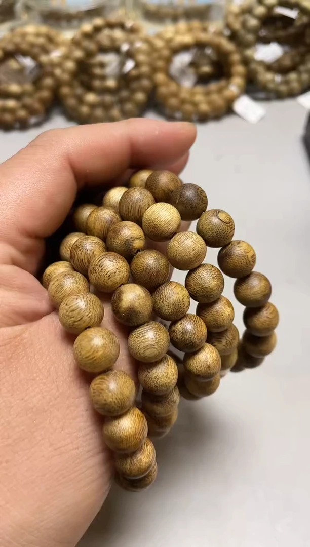 【闪购商品】沉香手串莺歌绿圆珠单圈微瑕1.1多样性发其一