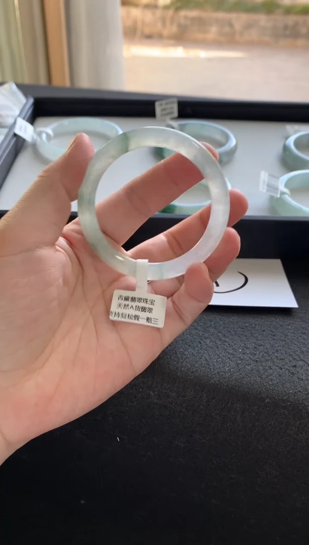 未镶嵌手镯翡翠51.5圆条买断Y4535