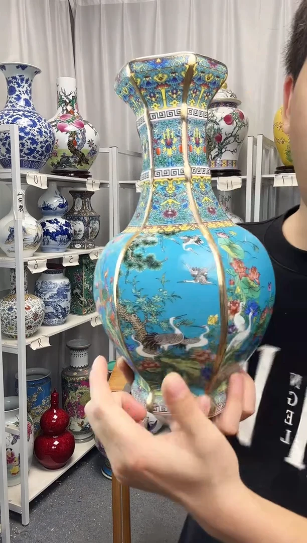 摆件景德镇景泰蓝六方赏瓶