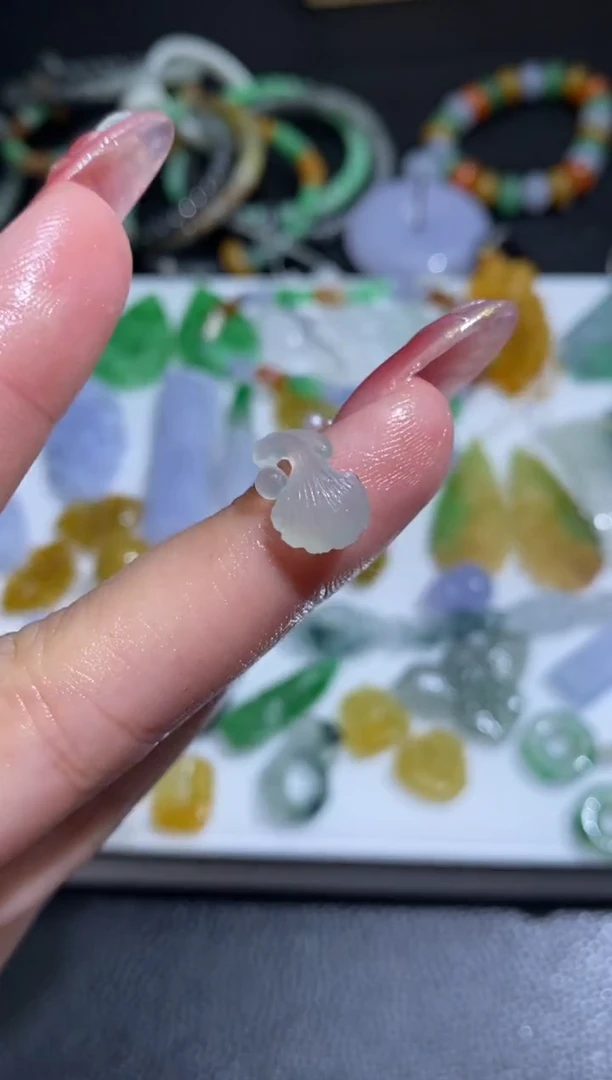 未镶嵌定制翡翠翡翠毛货~