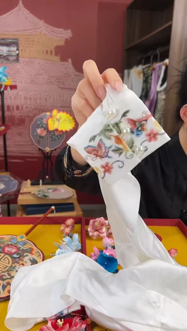 【闪购商品】刺绣M 苏绣手工刺绣100桑蚕丝衬衫