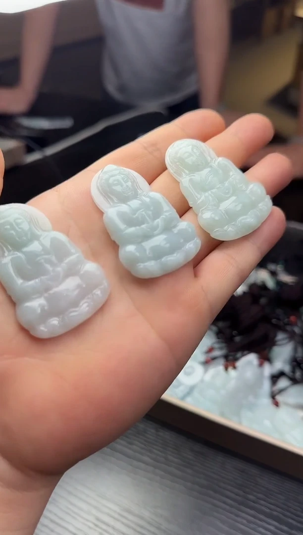 翡翠未镶嵌颈饰29881（多样性发货一个）