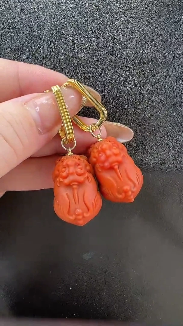 颈饰未镶嵌南红玛瑙耳环