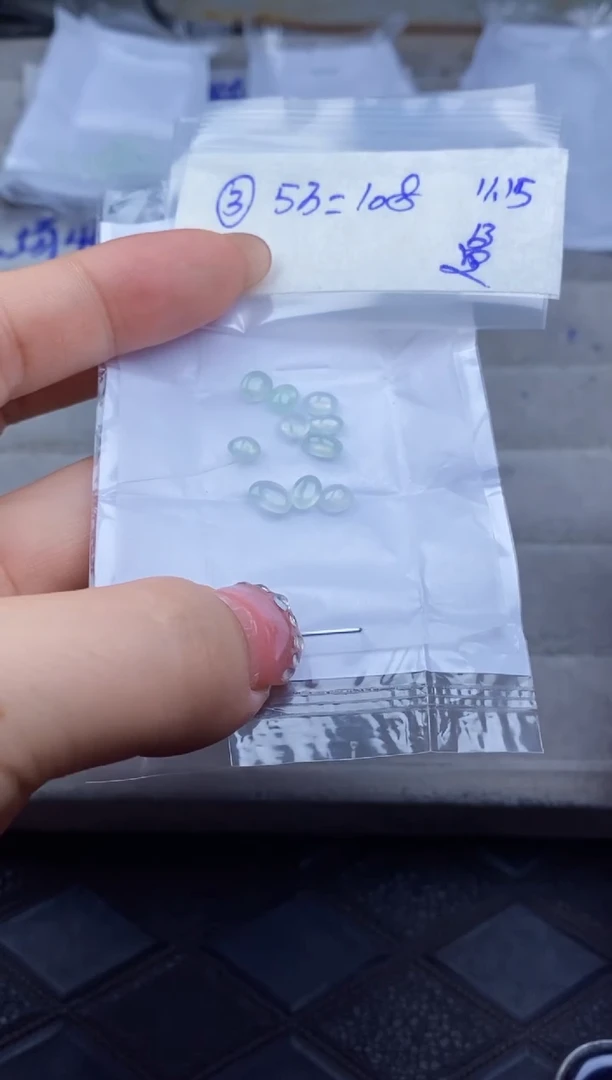 未镶嵌定制翡翠3