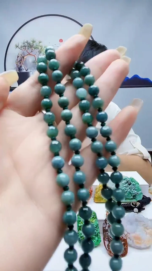 未镶嵌定制翡翠毛货挂件50