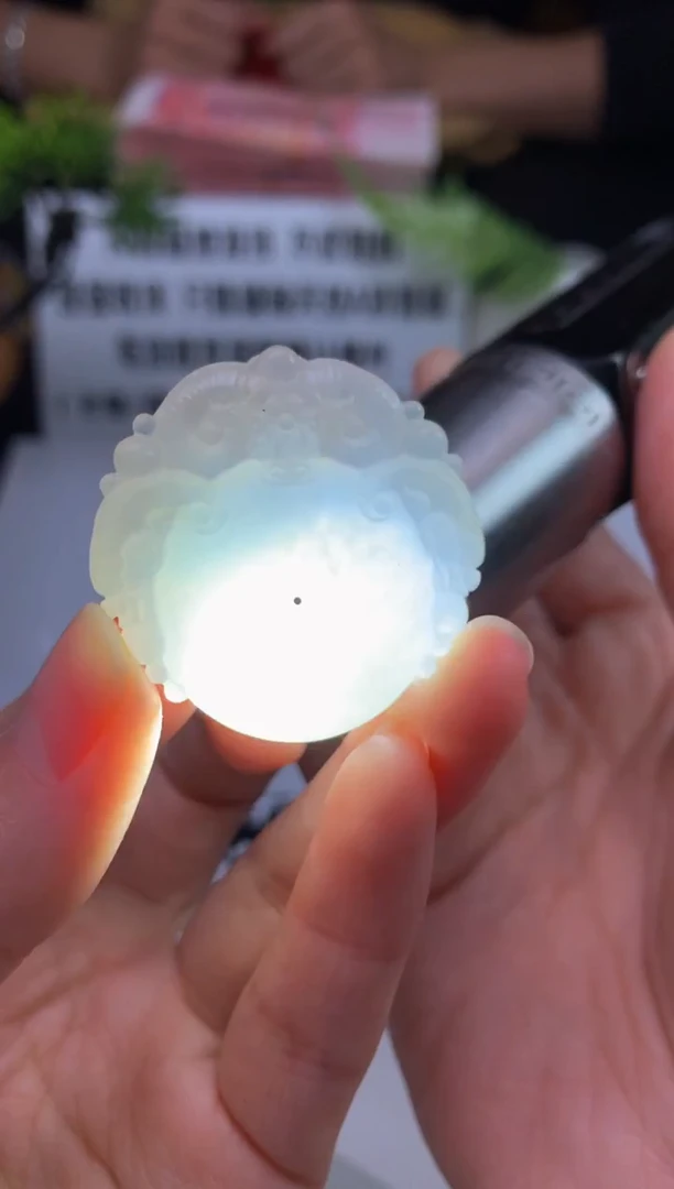 未镶嵌定制翡翠小****y---121315