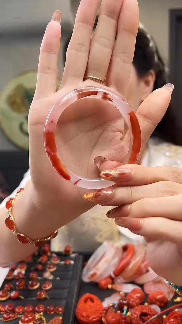 未镶嵌手镯南红玛瑙C****g56#