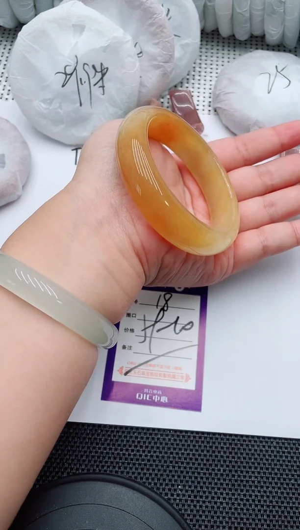 未镶嵌手镯石英质玉18-59-60