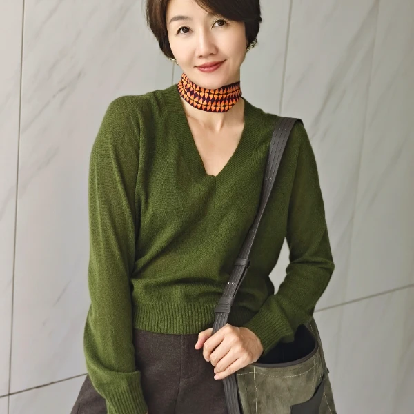 WANG RAN 格温情书V领毛衣韩版松弛感显瘦针织衫上衣