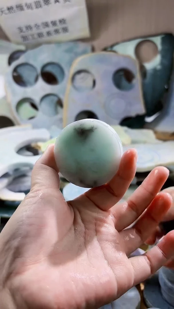 翡翠未镶嵌颈饰翡翠A货 姜谭738