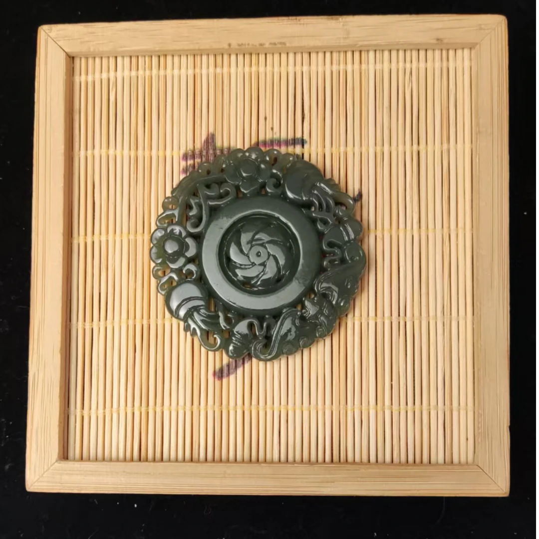 和田玉时来运转吊坠2594