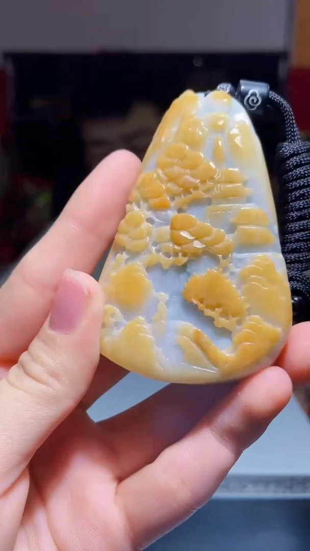 【闪购商品】翡翠吊坠(不含链)未镶嵌S123