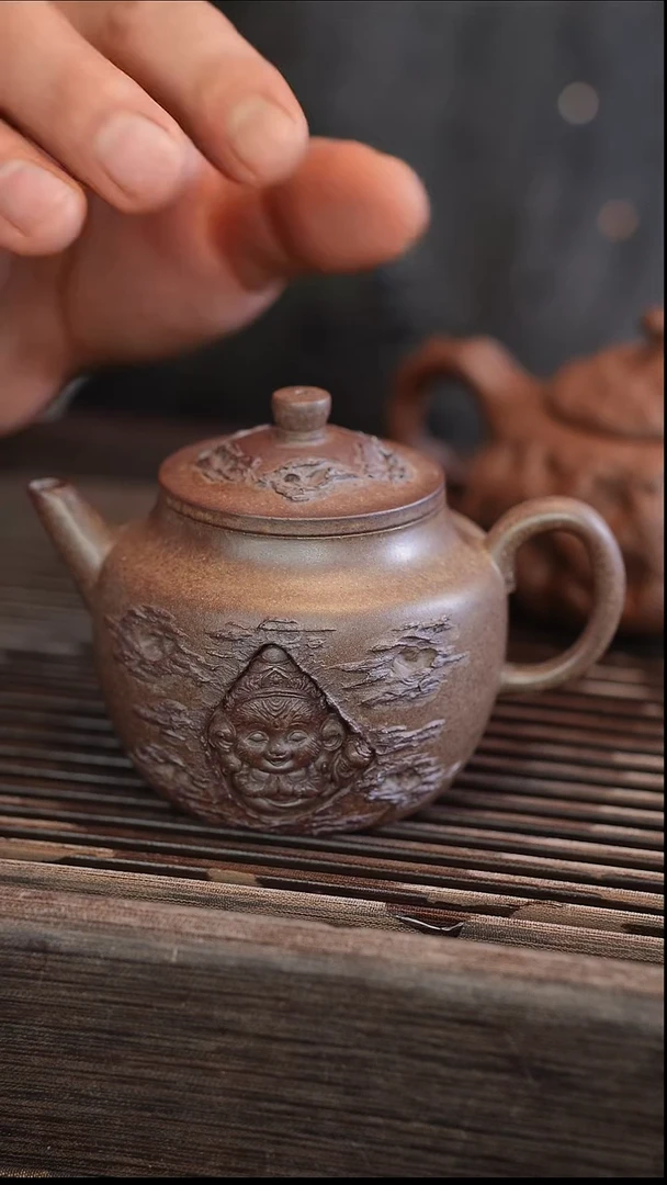 茶壶紫砂悟空旗开得胜 190cc