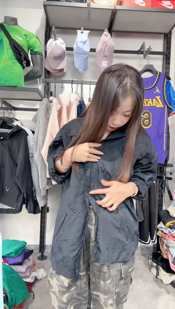 1482编码 瑕疵款直播间过款为准 尺码上衣M170