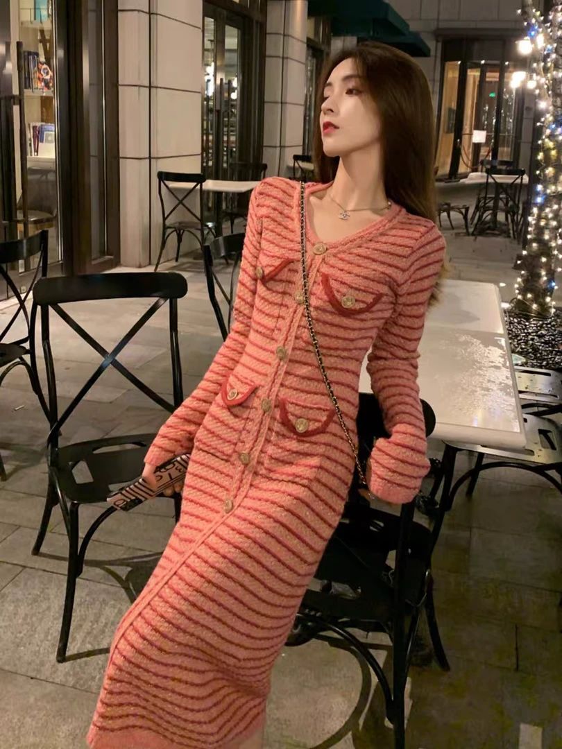 麦迪尚品【华】5052401（瑕疵） 春秋时尚口袋这种连衣裙品牌撤柜女装