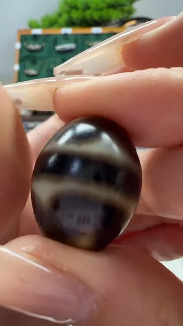 玛瑙/玉髓（覆膜）颈饰未镶嵌93.（微瑕随机发货）